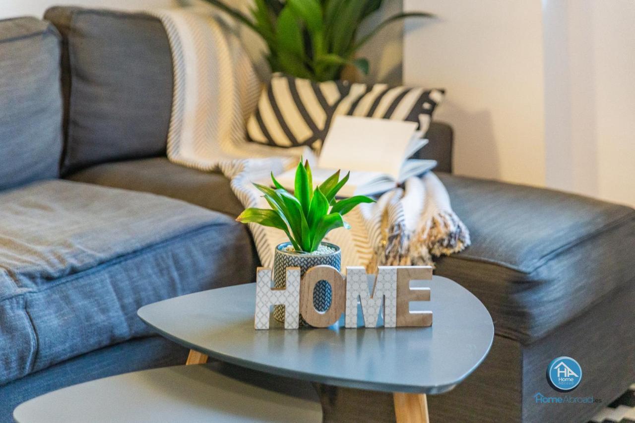 Malaga Boutique Stay - Carlos Haya Area With Parking Exterior photo